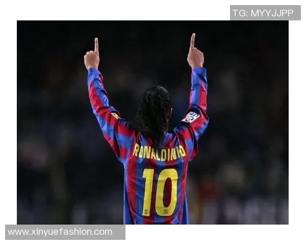 足球明星背后的温馨家庭生活揭秘与幸福瞬间分享